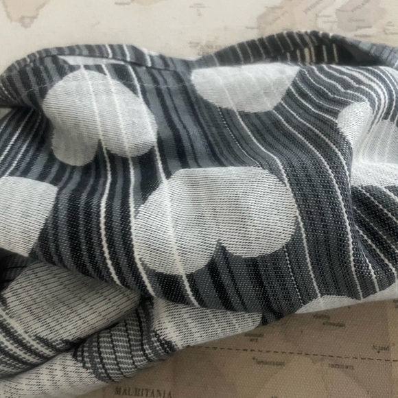 Tula Woven Wrap w Rings Heart Pattern Grays - Picture 5 of 8